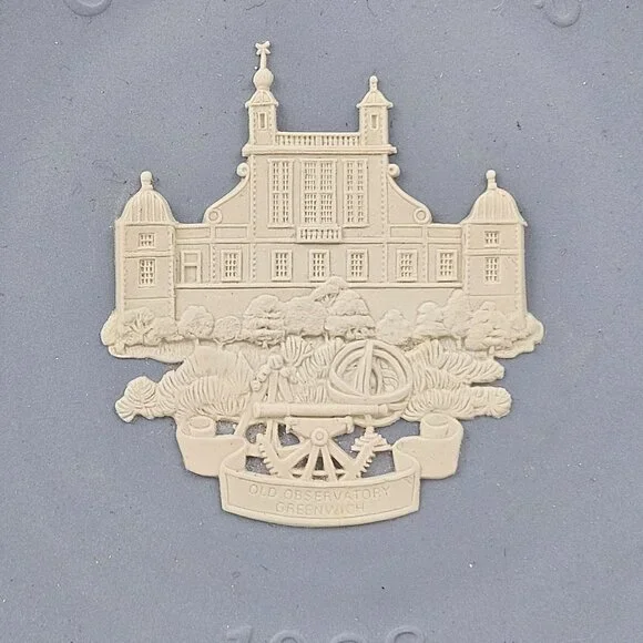 Vintage Wedgwood Plate Old Observatory Greenwich 1988 Christmas Blue Jasperware - Picture 2 of 9